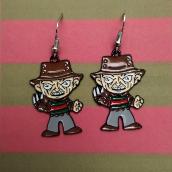 New Freddy Krueger Nightmare on Elm St. Earrings - Picture 3 of 4